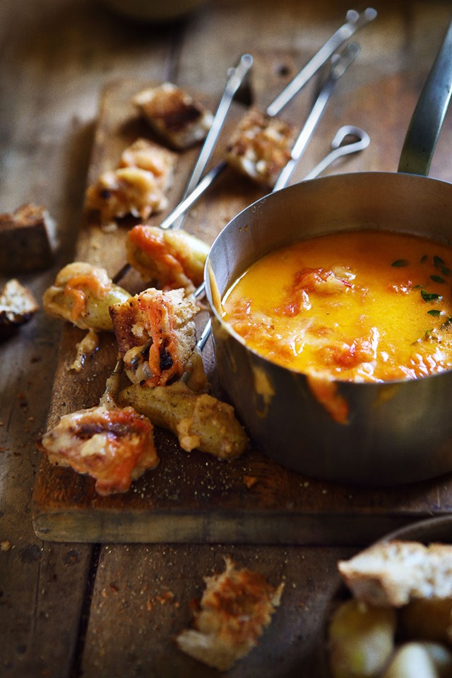 Fondue de tomates et fromage