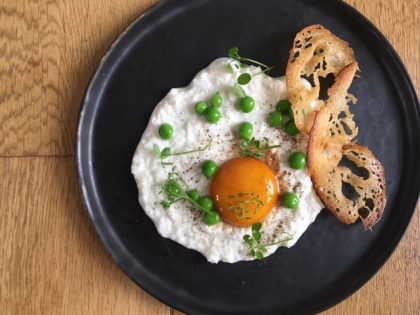 Oeuf ricotta chèvre cour de rémi