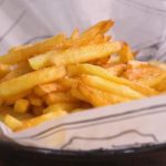 L’image actuelle n’a pas de texte alternatif. Le nom du fichier est : recette-frites-belges-petits-plats-equilibre-laurent-mariotte-3dbed6-01x.jpg