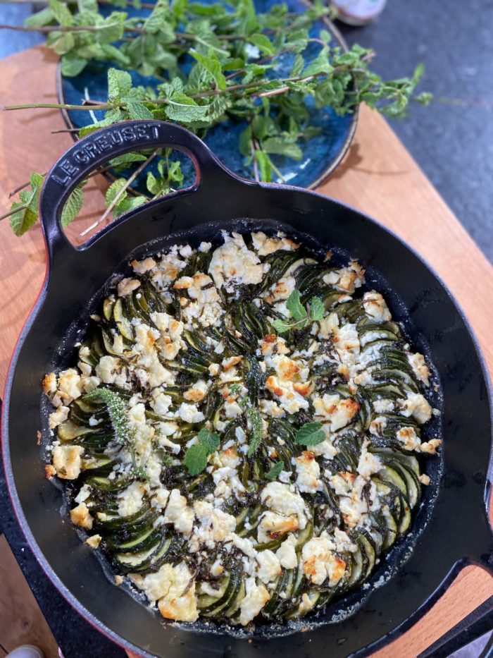 Ma recette de gratin de courgettes, feta & menthe Laurent Mariotte
