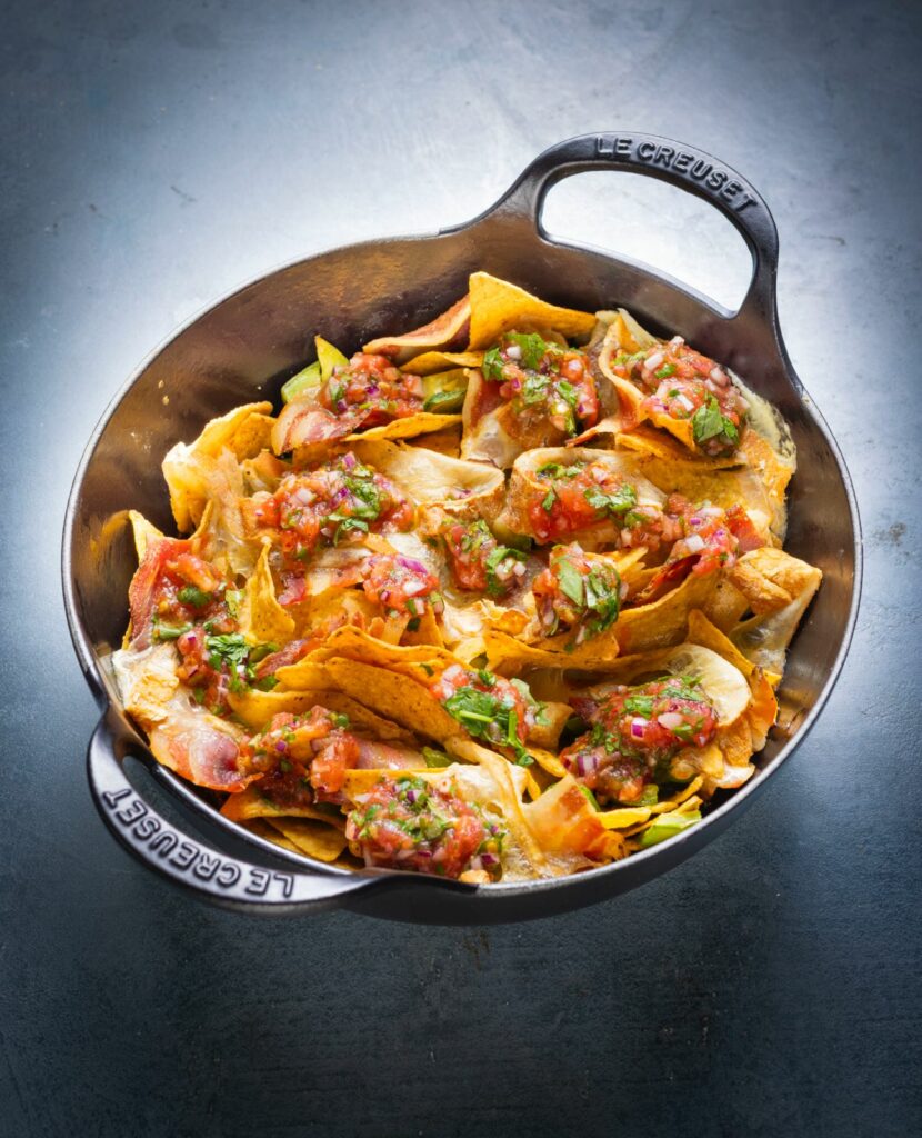 L’image actuelle n’a pas de texte alternatif. Le nom du fichier est : nachos-a-la-francaise.jpeg